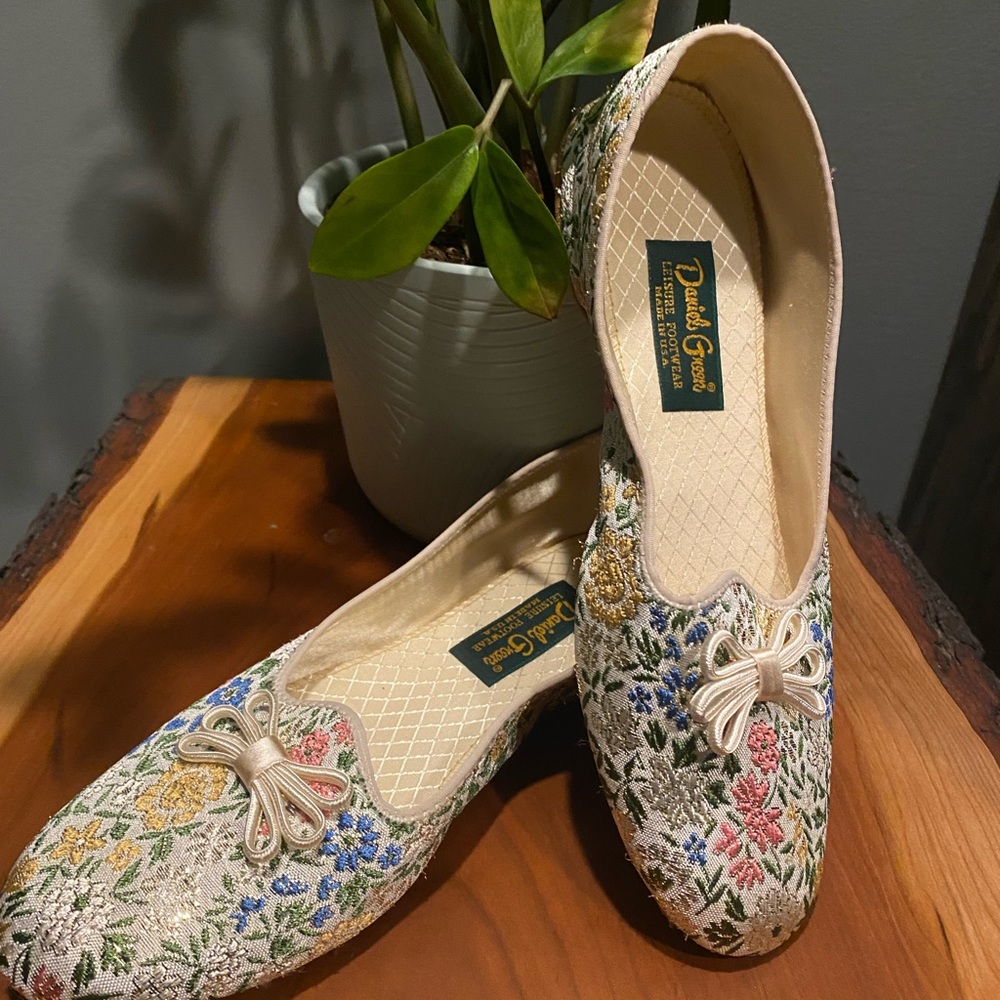 Vintage 60’s Daniel Green comfy  slippers